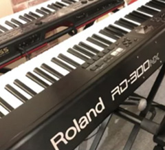 電子ピアノキーボード